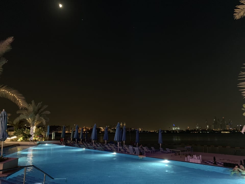 Strand The Retreat Palm Dubai MGallery by Sofitel