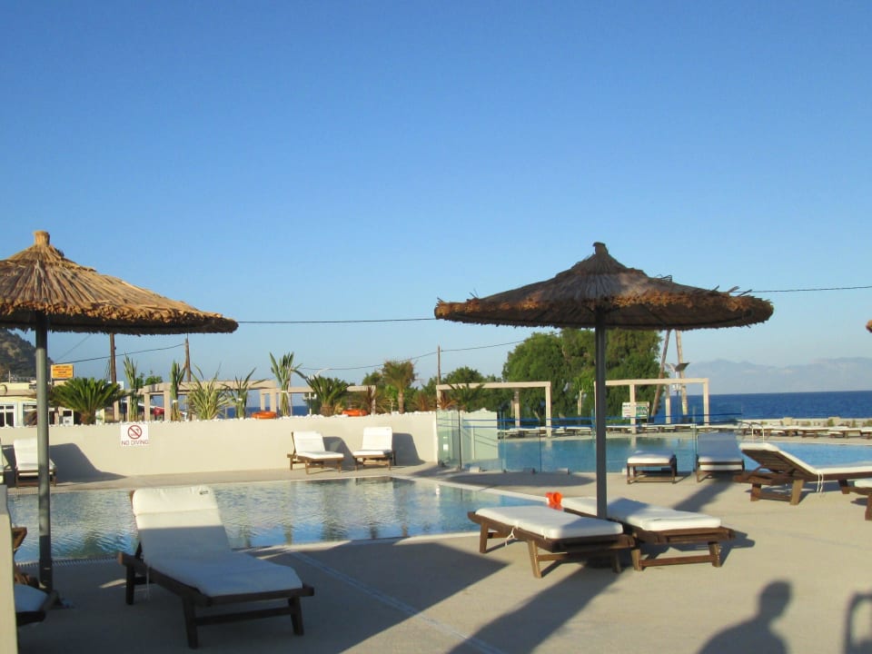 Haupt Pool Akti Palace Resort & Spa