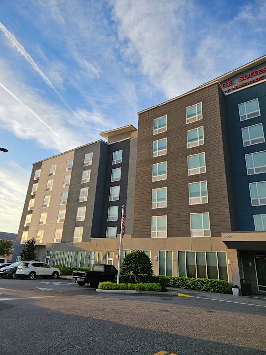 Außenansicht TownePlace Suites by Marriott Orlando Airport