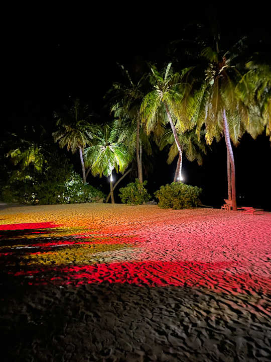 Ausblick Fiyavalhu Resort Maldives
