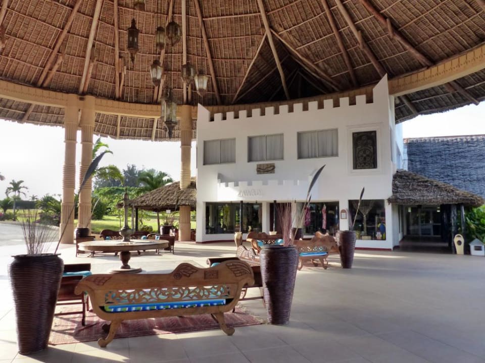 Lobby Royal Zanzibar Beach Resort