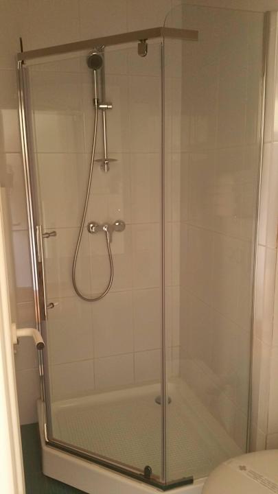 Shower ibis Styles Dunarea Galati