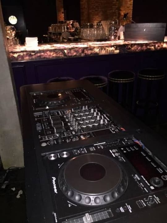 Dj Booth at The Bar Hotel Zoo Berlin
