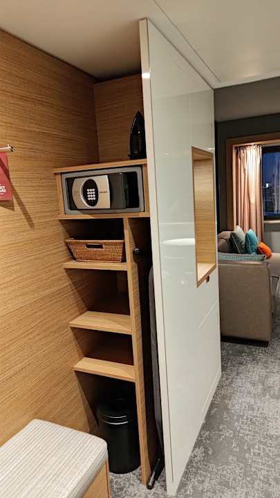 Zimmer Mövenpick Hotel Amsterdam City Centre