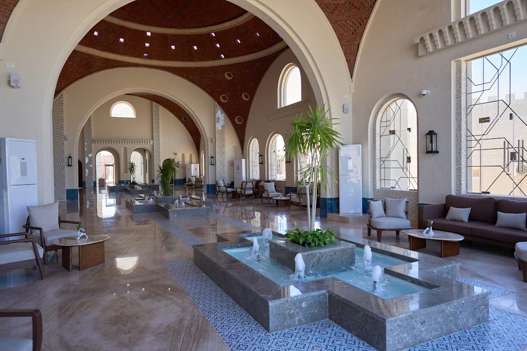 Lobby Diamond Beach by Pearl Resort