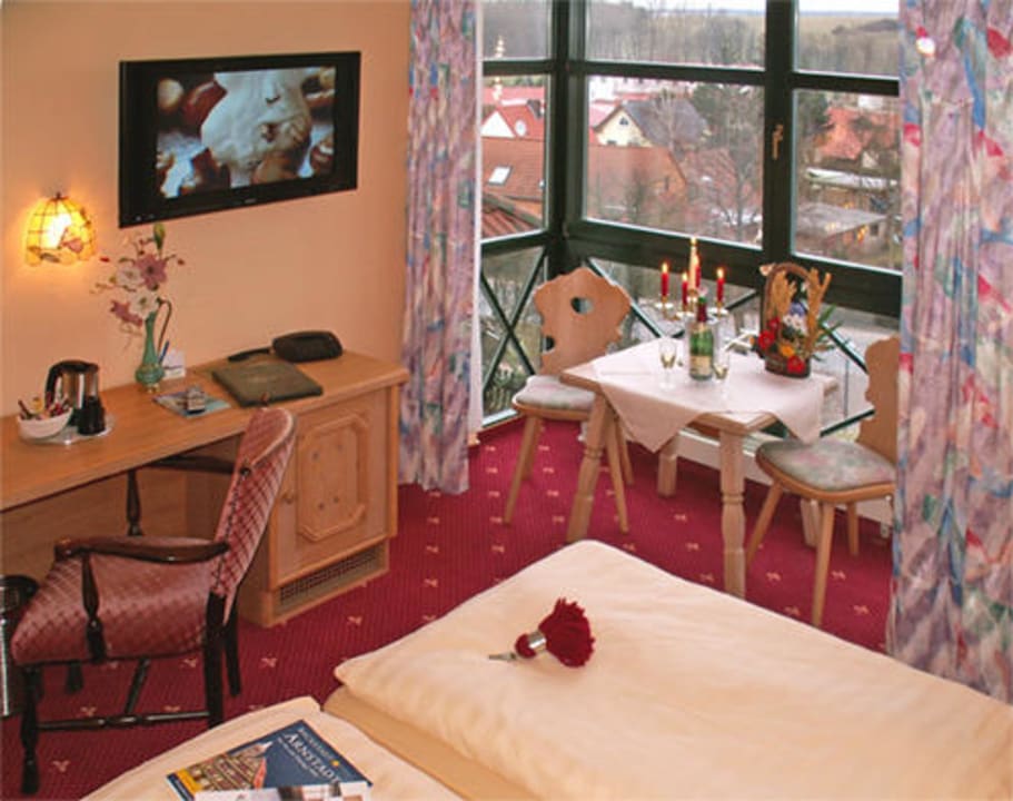 Zimmer mit Erker Landhotel Burgenblick