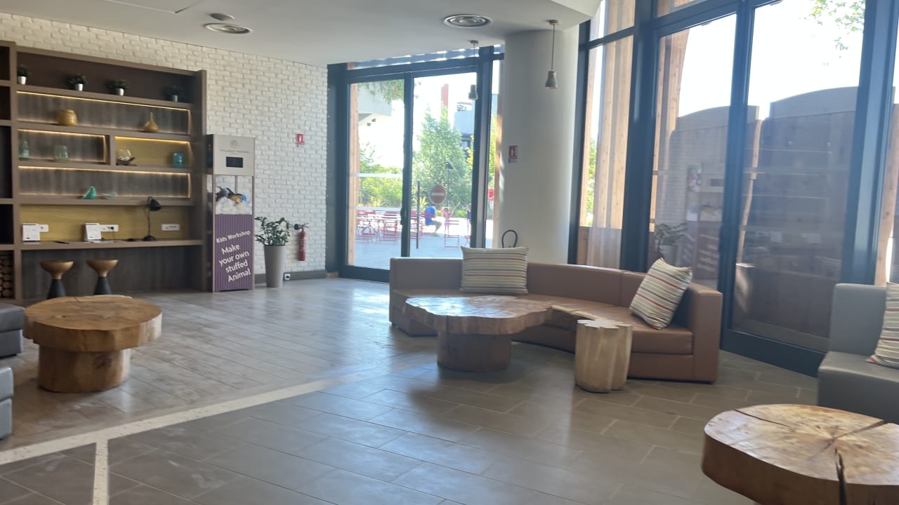 Lobby Hotel Novotel Marne La Vallée Collégien