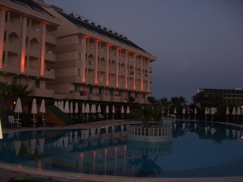 Poolanlage Calimera Hane Garden