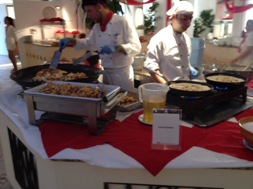 Galabuffet, Kaiserschmarrn ROBINSON DAIDALOS