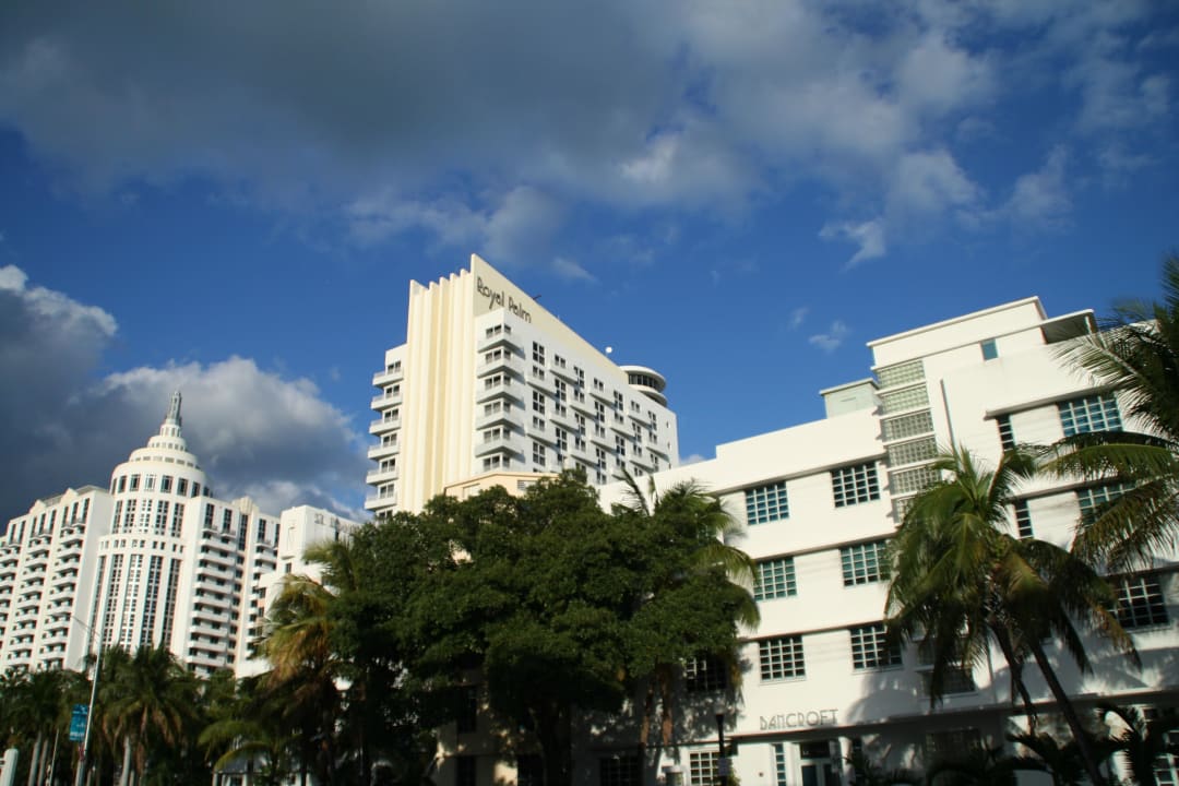 Blick von der Collins Ave Royal Palm South Beach Miami, a Tribute Portfolio Resort