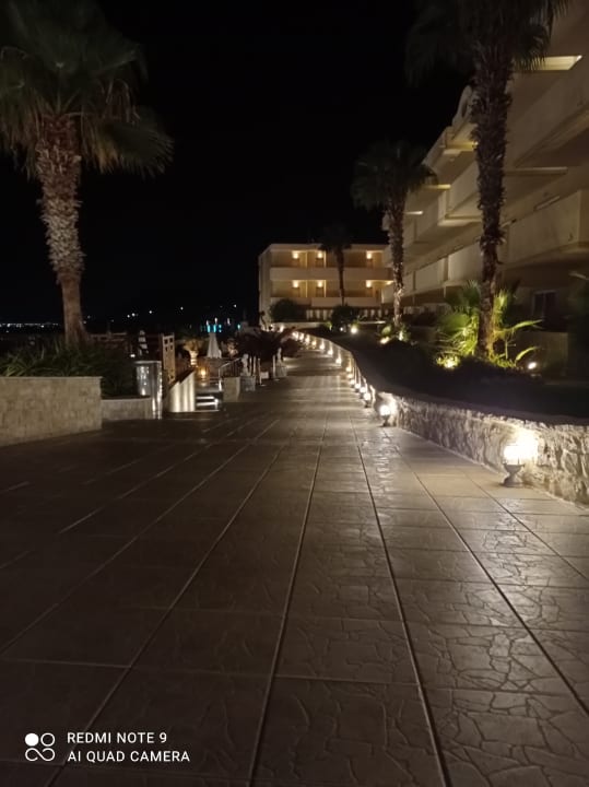 Außenansicht Hotel Kalithea Horizon Royal