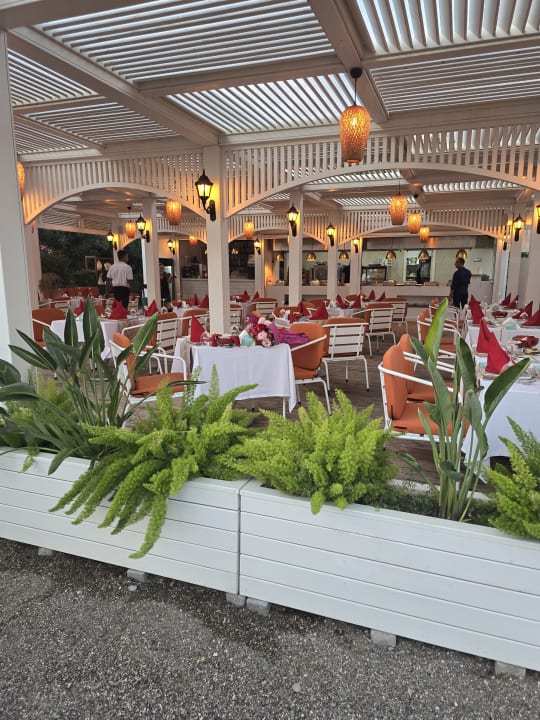 Strand Oz Hotels Sui Resort