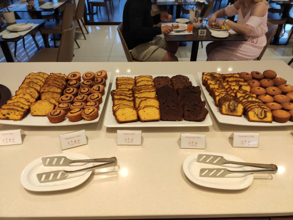 Gastro Crystal Springs Beach Hotel