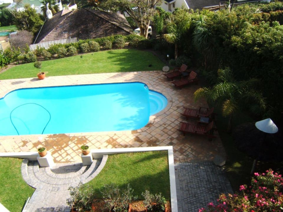 Poolanlage Le Gouverneur Guesthouse
