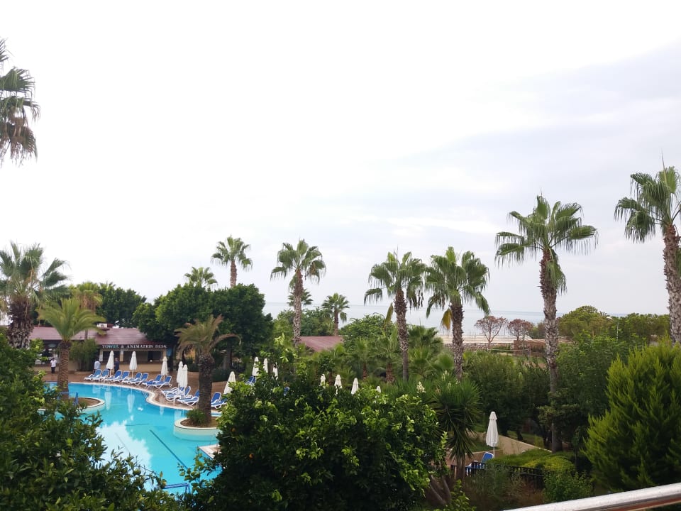 Gartenanlage Hotel Grand Side