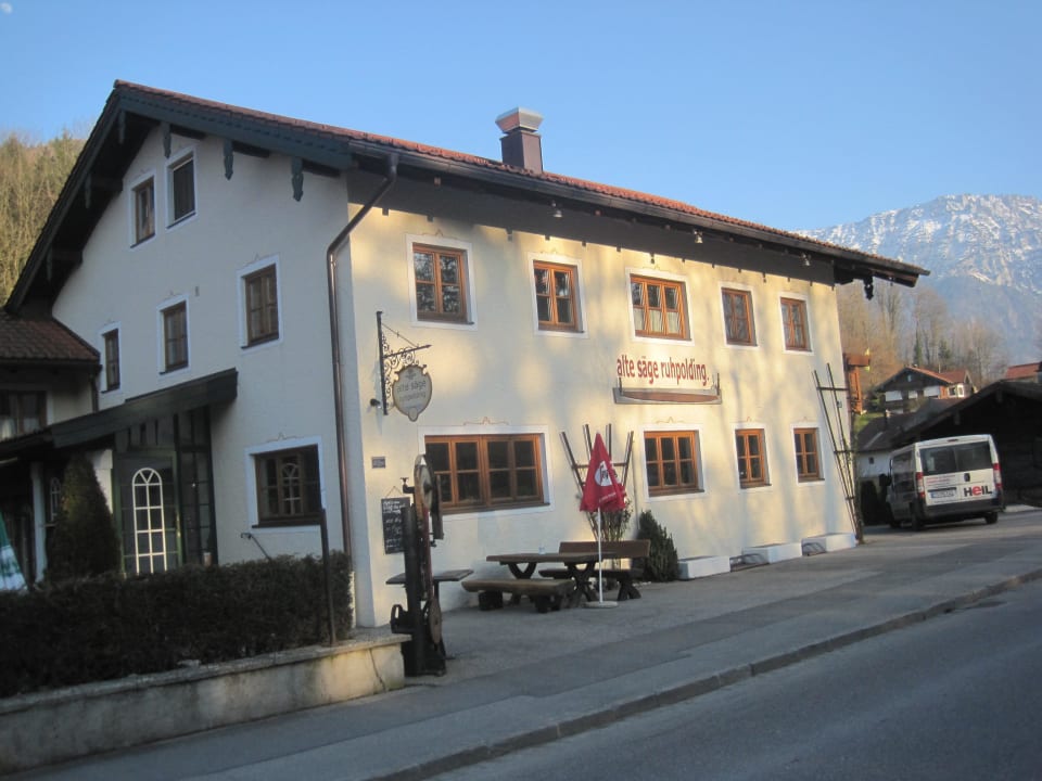Blick zum Gasthof Alte Säge Ruhpolding