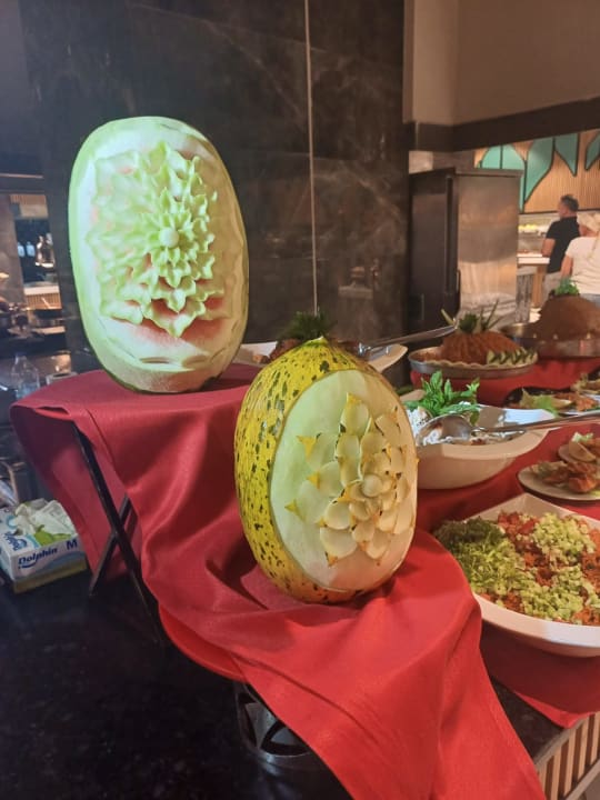 Gastro Side Royal Style Hotel