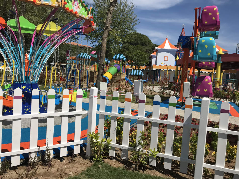 Kinderbereich wurde gerade fertiggestellt  IC Hotels Green Palace