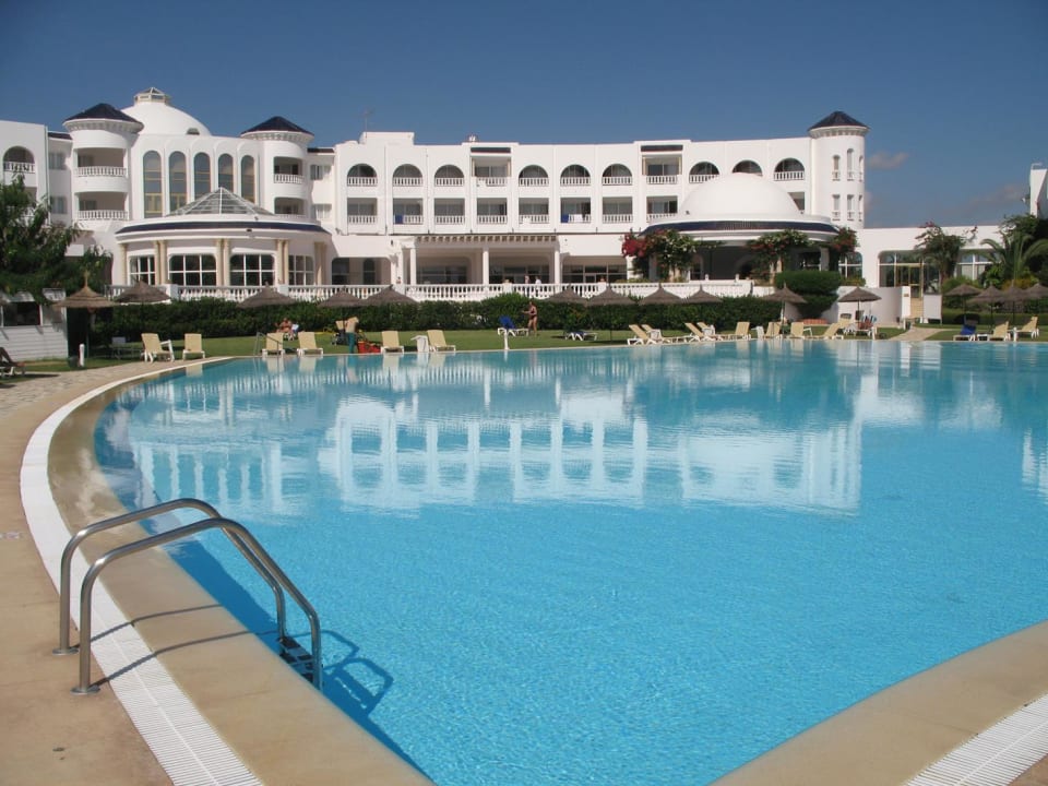 Pool Royal Tulip Taj Sultan