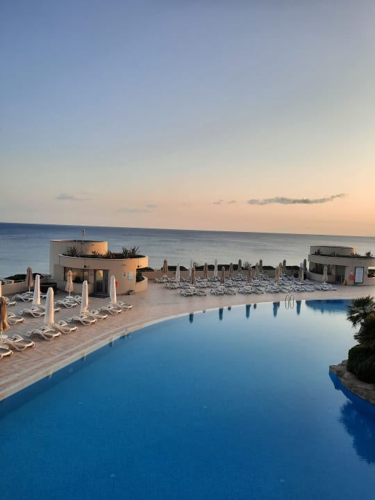 Pool Melas Resort Hotel