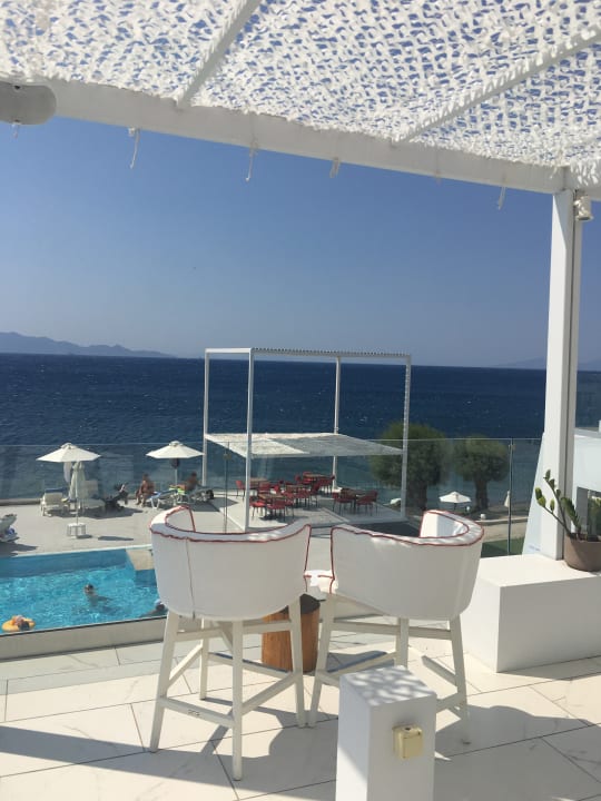 Außenansicht Dimitra Beach Hotel & Suites