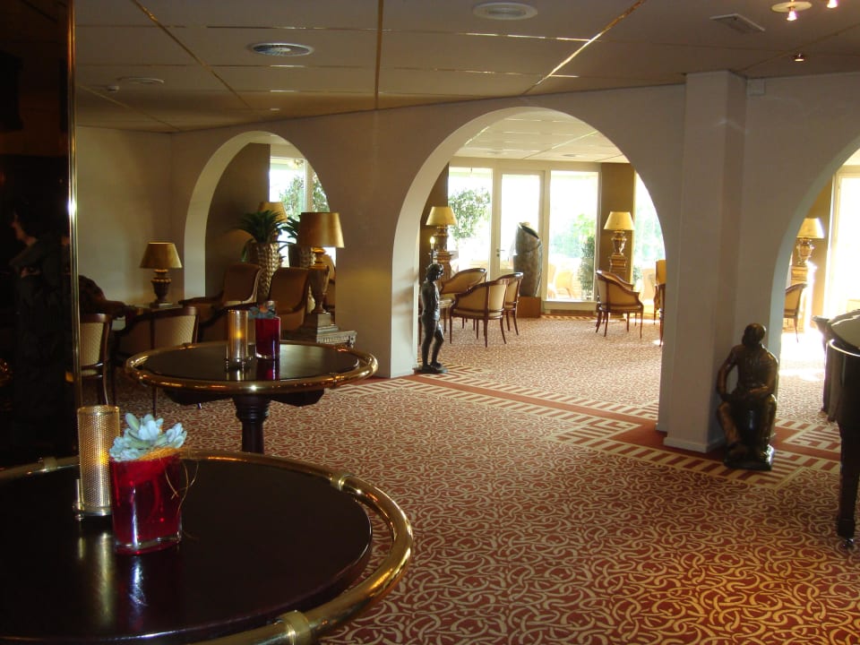 Bar- und Aufenthaltsbereich Alexander Hotel