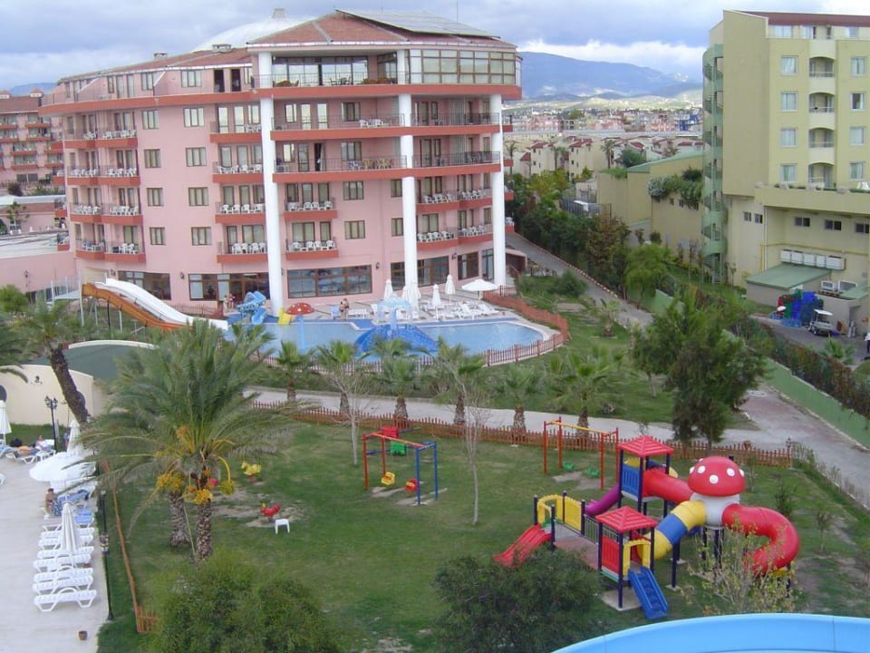 Spielplatz Selge Beach Resort