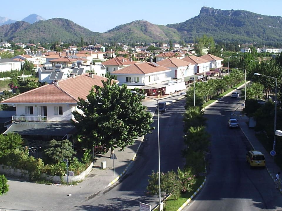 Vom Balkon auf die Straße, es ist aber sehr ruhig Pine House by Werde Hotels