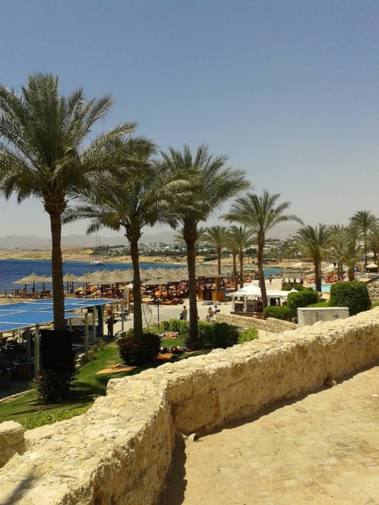 Auf dem Weg zum Strand Sharm Plaza