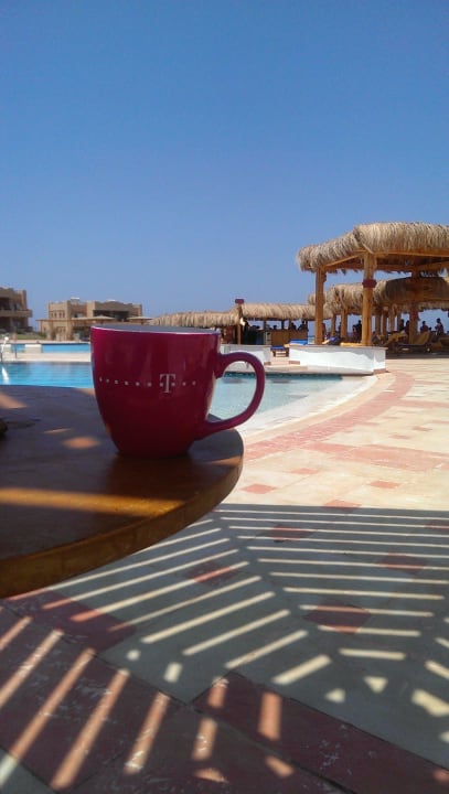 Pool Laguna Beach Marsa Resort