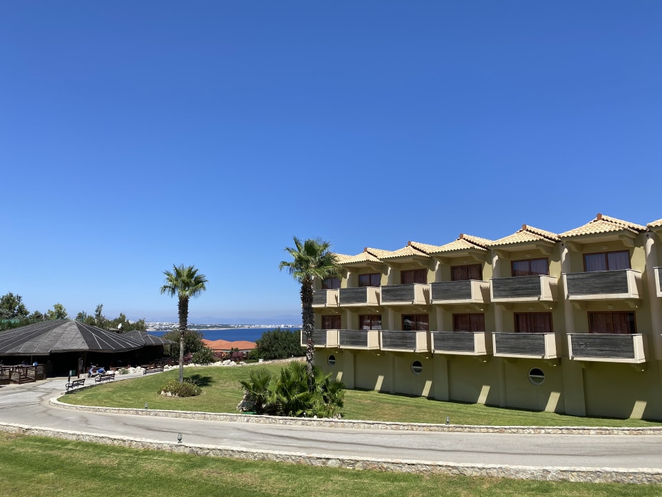 Außenansicht Hotel Kalithea Horizon Royal