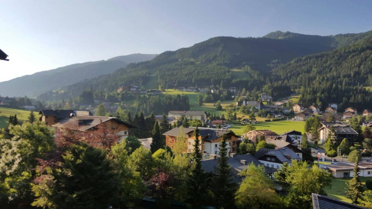 Bakonausblick Junior Suite DAS RONACHER Thermal Spa Hotel