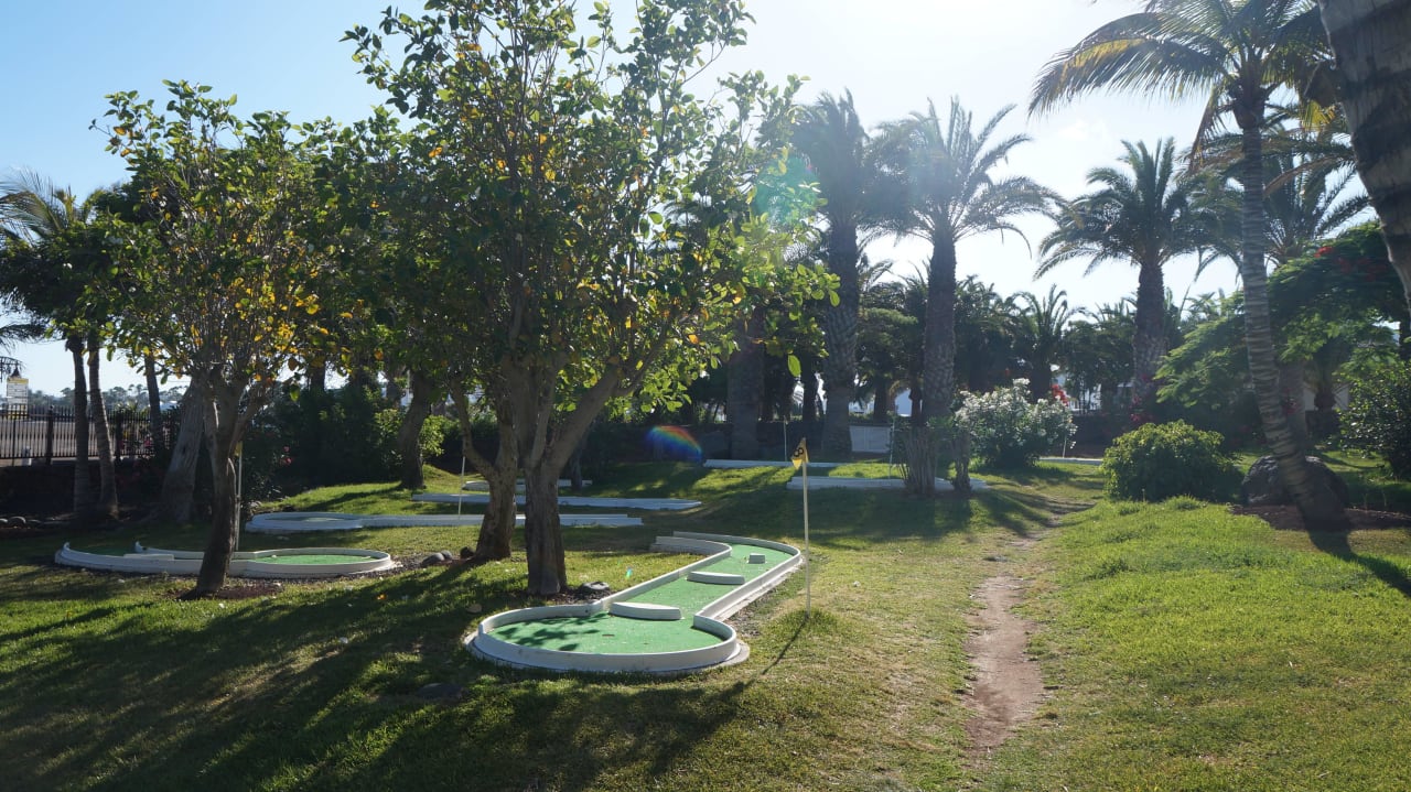Hotel eigene Minigolfanlage Hipotels La Geria