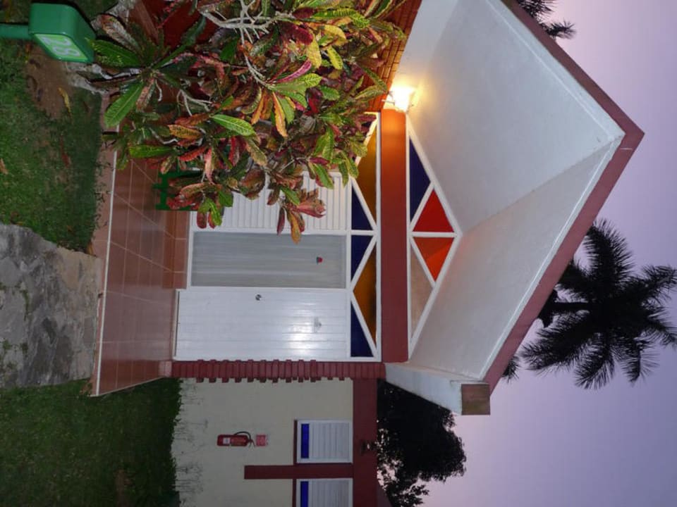 Eingang einer Cabana Villa Soroa