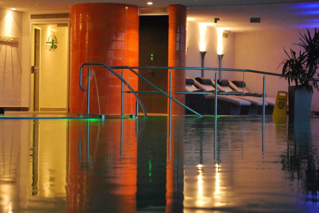 Poolbereich mit Ruheraum Albtalblick Hotel - Restaurant