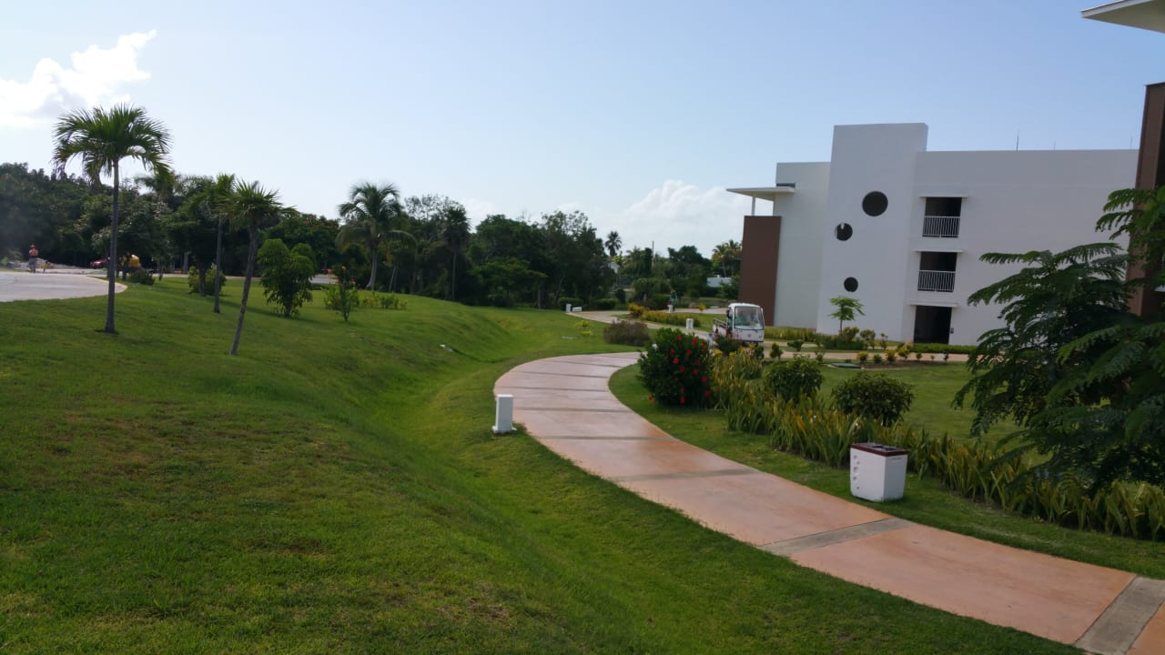 Gartenanlage Playa Vista Azul