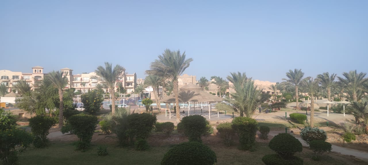 Ausblick Pensée Royal Garden Beach Resort