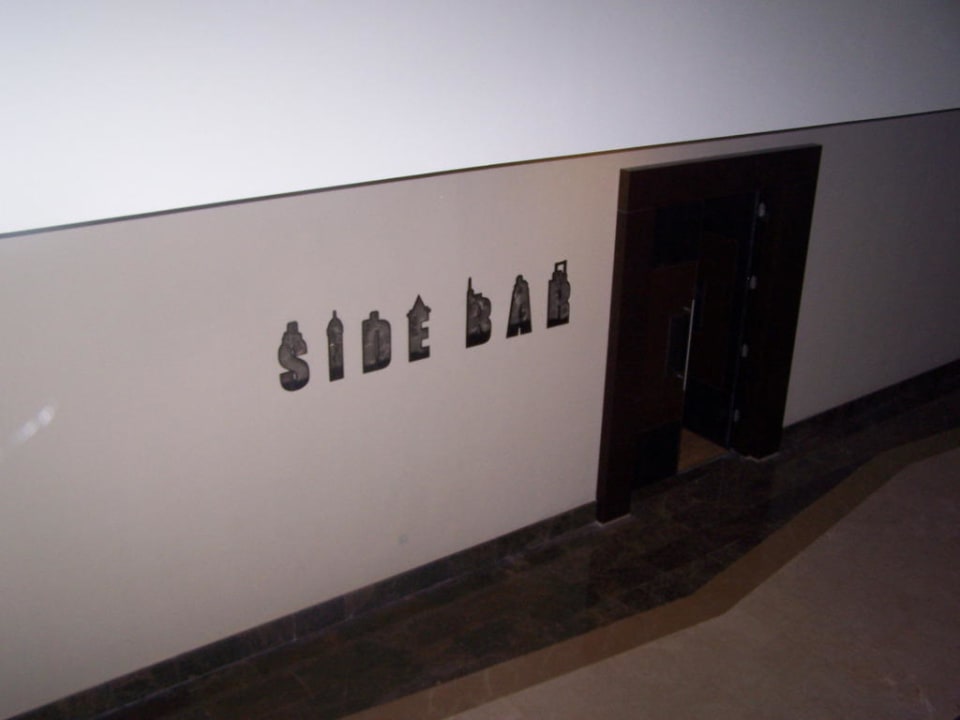 Side Bar Seaden Sea World Resort & Spa