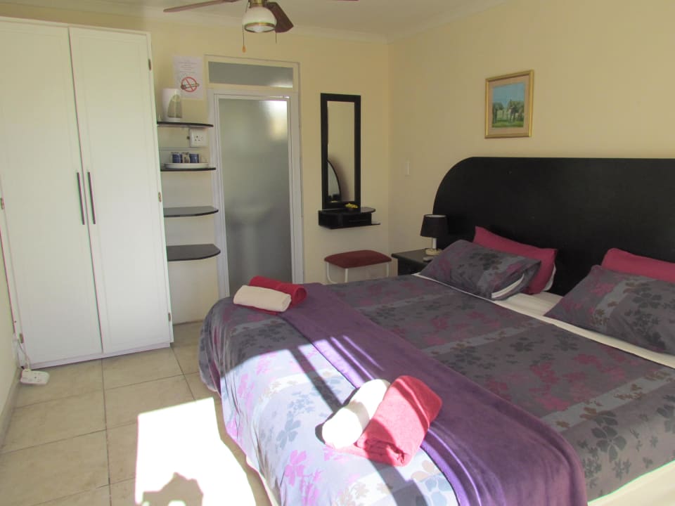 Zimmer Blue Horizon Bay Guest House