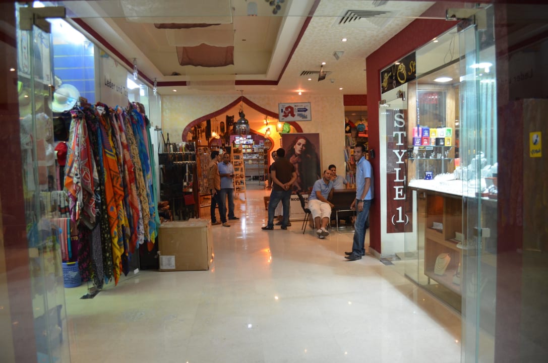 Ladenstrasse im Hotel Cleopatra Luxury Resort Makadi Bay