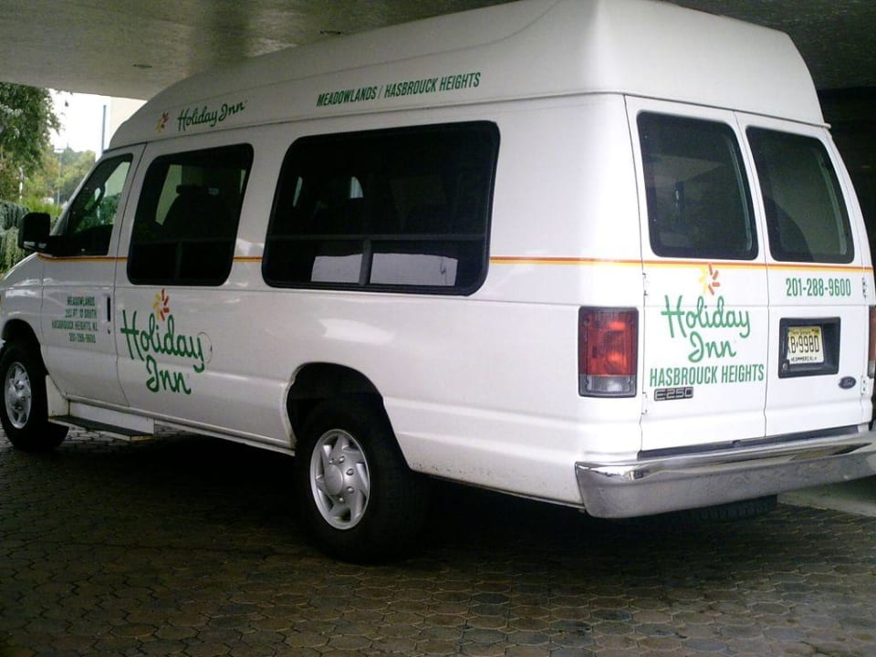 Hotelbus Holiday Inn Hasbrouck Heights