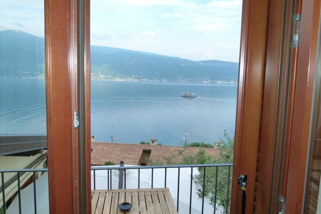 Blick auf den See Hotel Meandro