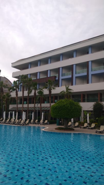 Pool Port Side Resort Hotel