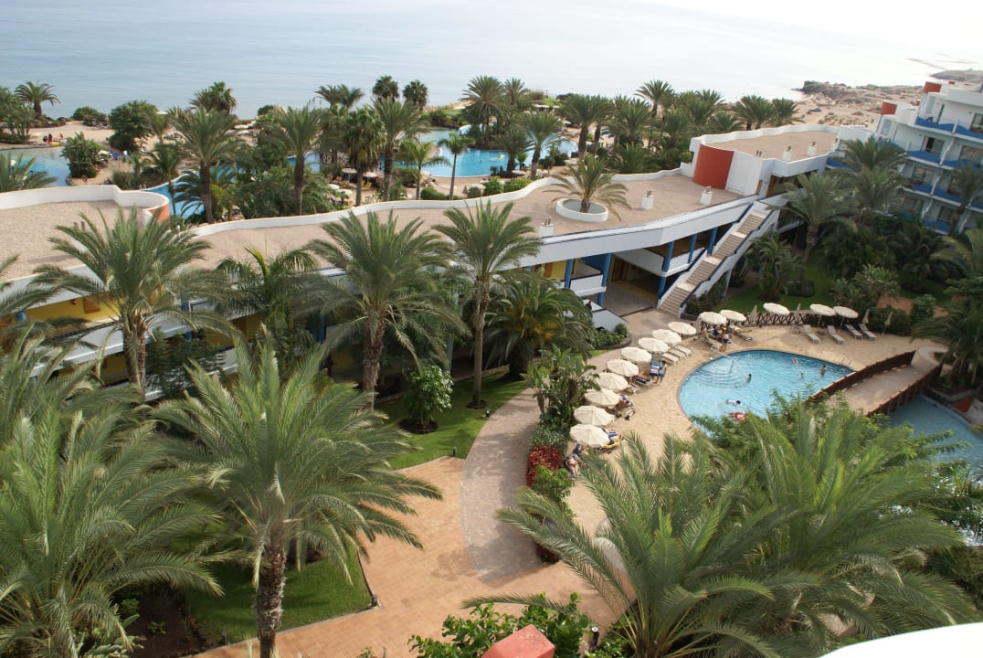 Innenhof bei Tag R2 Pajara Beach
