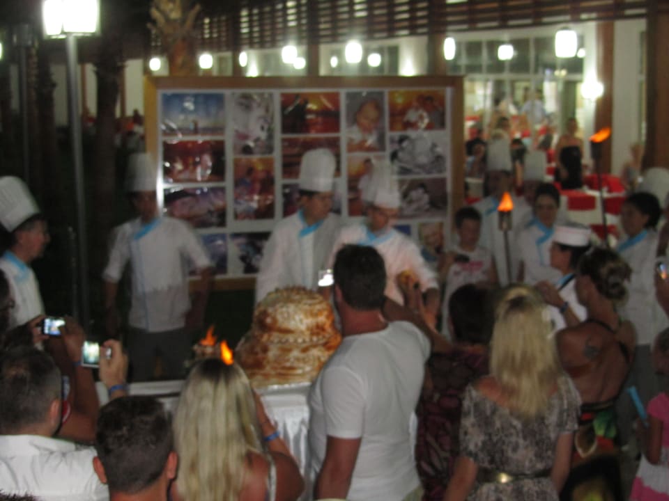 Eistorte am türkischen Abend Adalya Ocean Deluxe