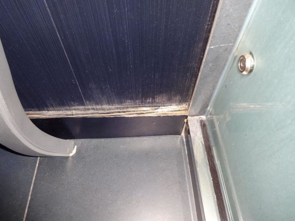 Bad - nicht pflegeleicht Hotel Fontecruz Lisboa