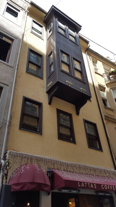 Fassade des Hotels Meroddi Galata Mansion