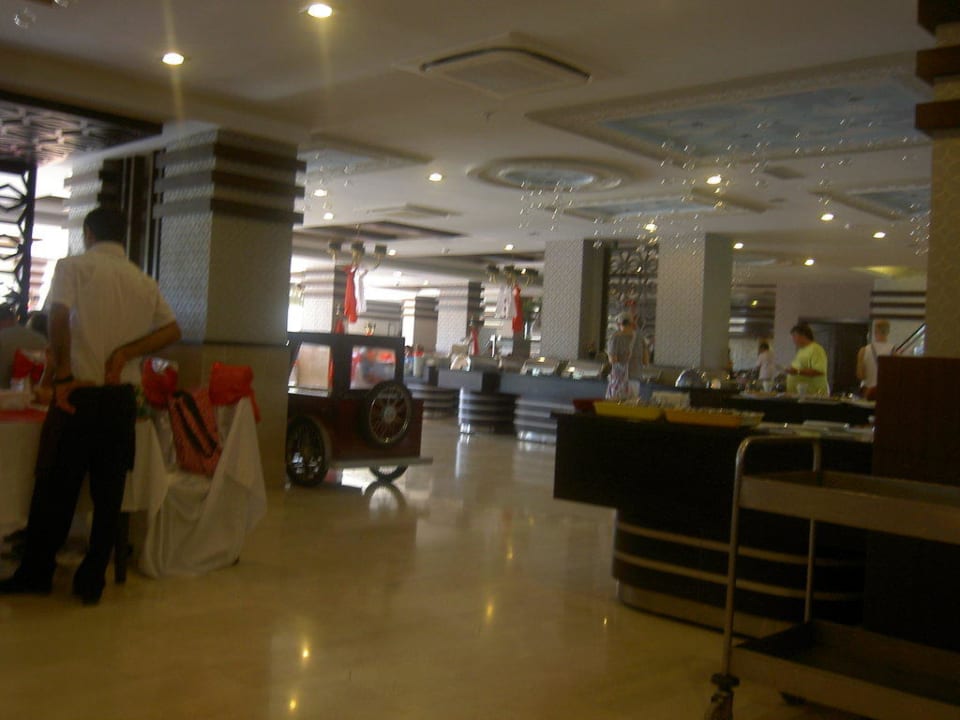 Restaurant Seaden Corolla Hotel
