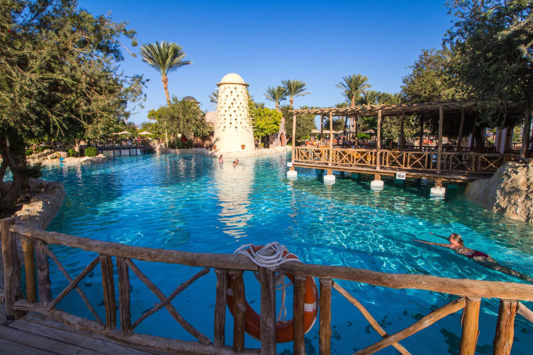 Pool Makadi Palace
