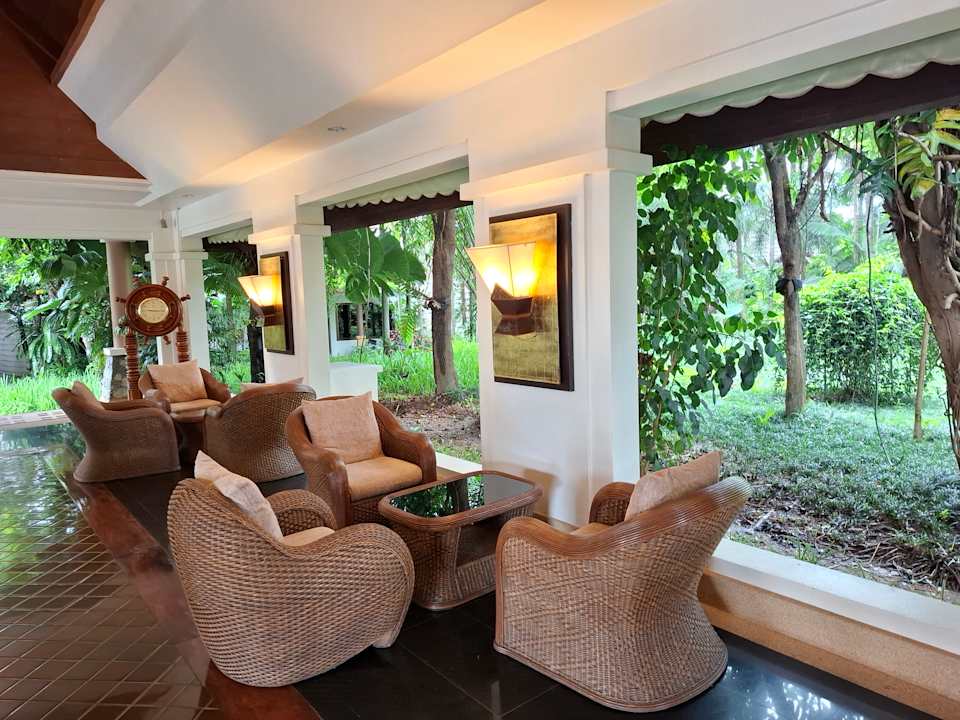 Lobby Laluna Hotel & Resort